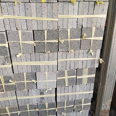 Batu Andesit Bintik Bakar 10x10x2