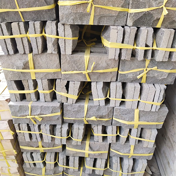 Batu Andesit Rata Alam 10x20 cm