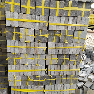 Batu Andesit Cobble Stone 10x10x3