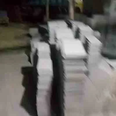 Pengiriman Batu Andesit Bintik Bakar Tahap Dua